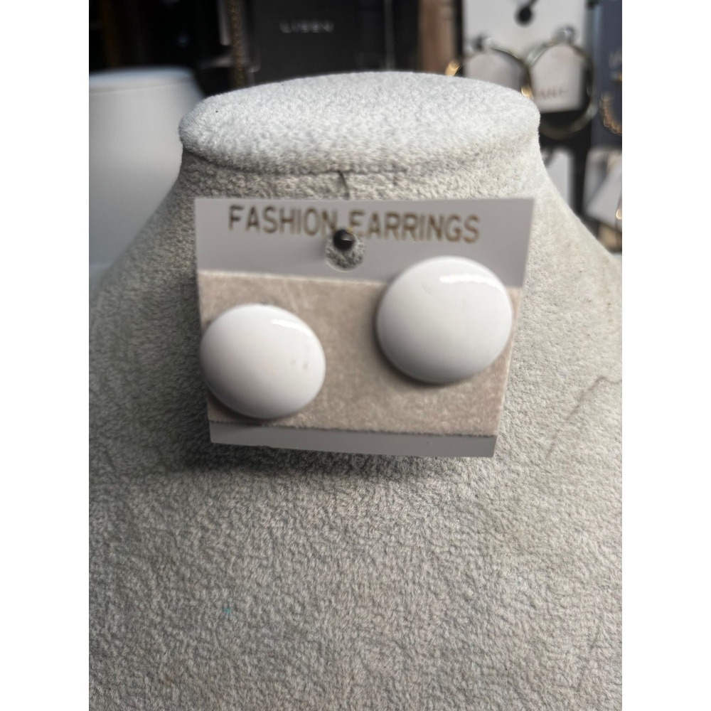 #12. Classic Retro White Button Stud Earrings